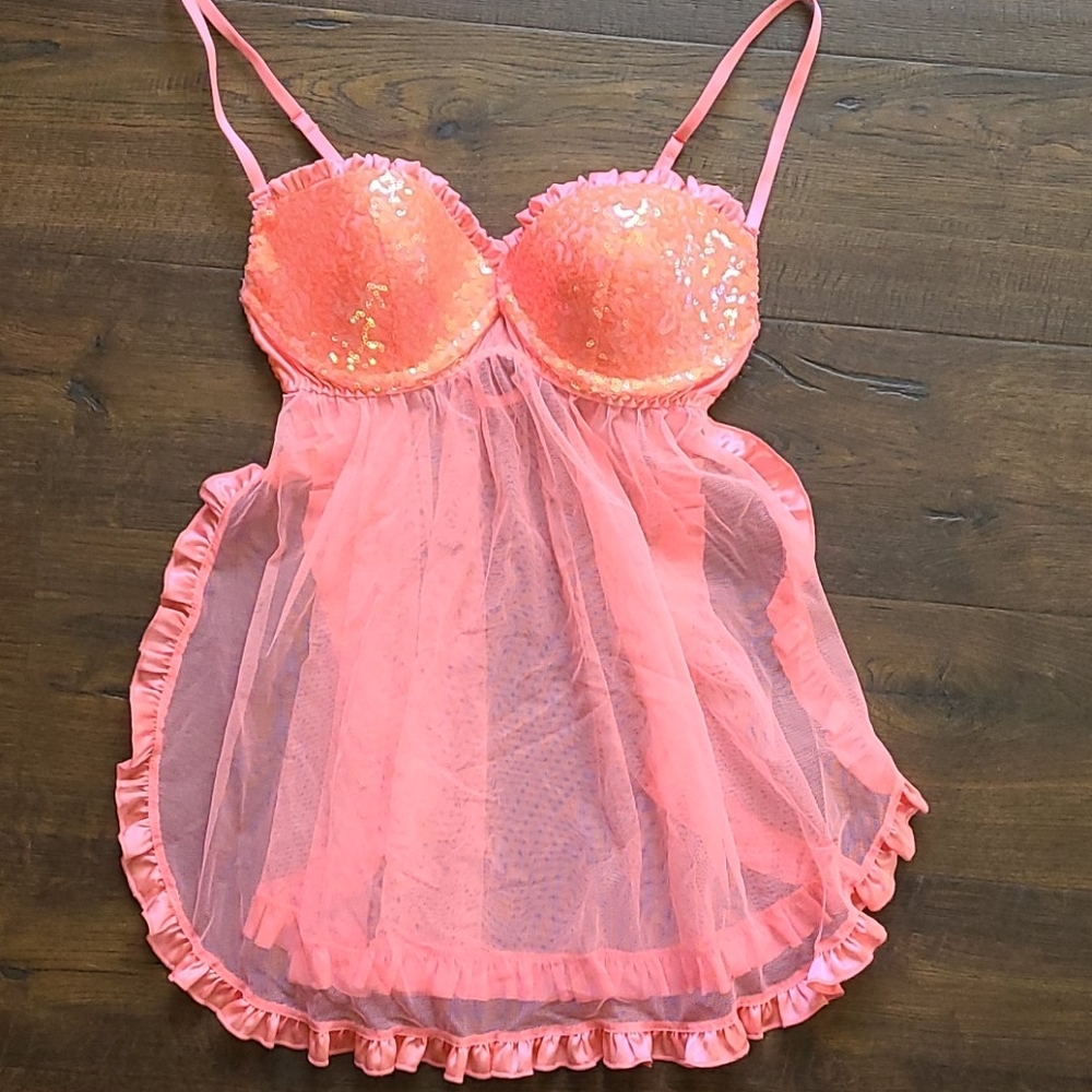 LOT VS Lingerie Babydoll so cute!!!